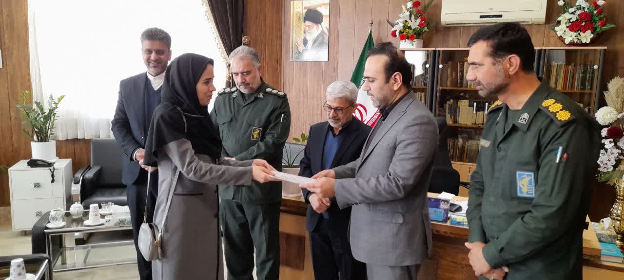 انتصاب دکتر «مرضیه خوری» به عنوان سرپرست شبکه دامپزشکی شهرستان خلیل آباد