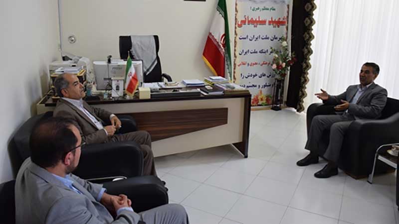 فرماندار شهرستان انگوت در دیدار مدیر کل دامپزشکی استان اردبیل: ضرورت تقویت زیر ساخت های دامپزشکی/ دامپزشکی نیازمند توجه جدی است