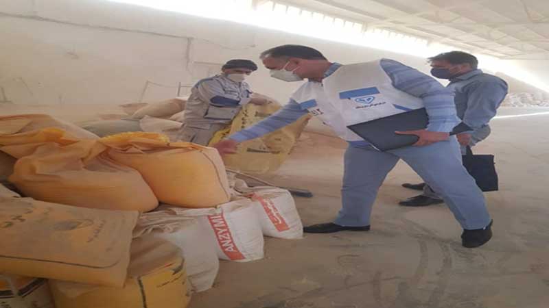  دکتر تورج کرمیان رئیس اداره دامپزشکی شهرستان کرمانشاه: کشف بیش از 40 تن گندم از یک کارخانه خوراک دام در شهرستان کرمانشاه